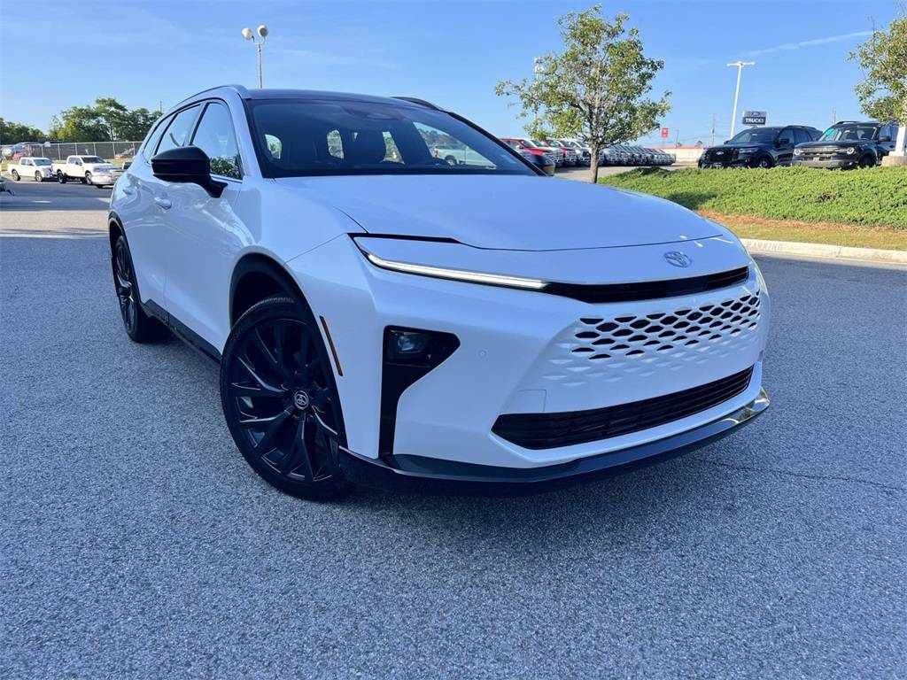 2025 Toyota Crown Signia Limited — SUV — 2,946 mi — Augusta, GA
