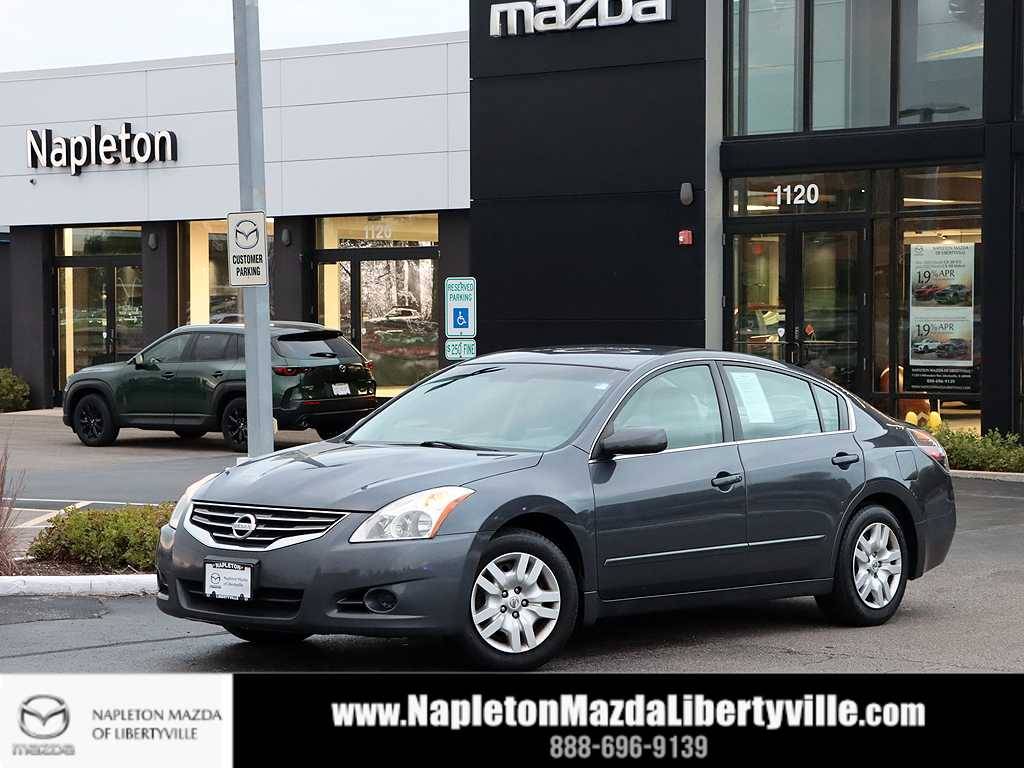 2012 Nissan Altima 2.5 S — Sedan — 176,964 mi — Libertyville, IL