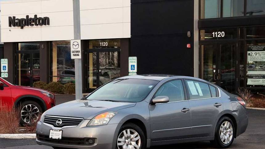 2009 Nissan Altima 2.5 S — Sedan — 155,209 mi — Libertyville, IL