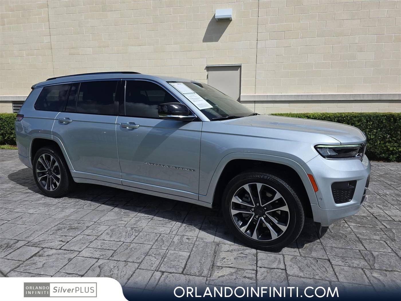 2023 Jeep Grand Cherokee Overland — SUV — 33,718 mi — Orlando, FL