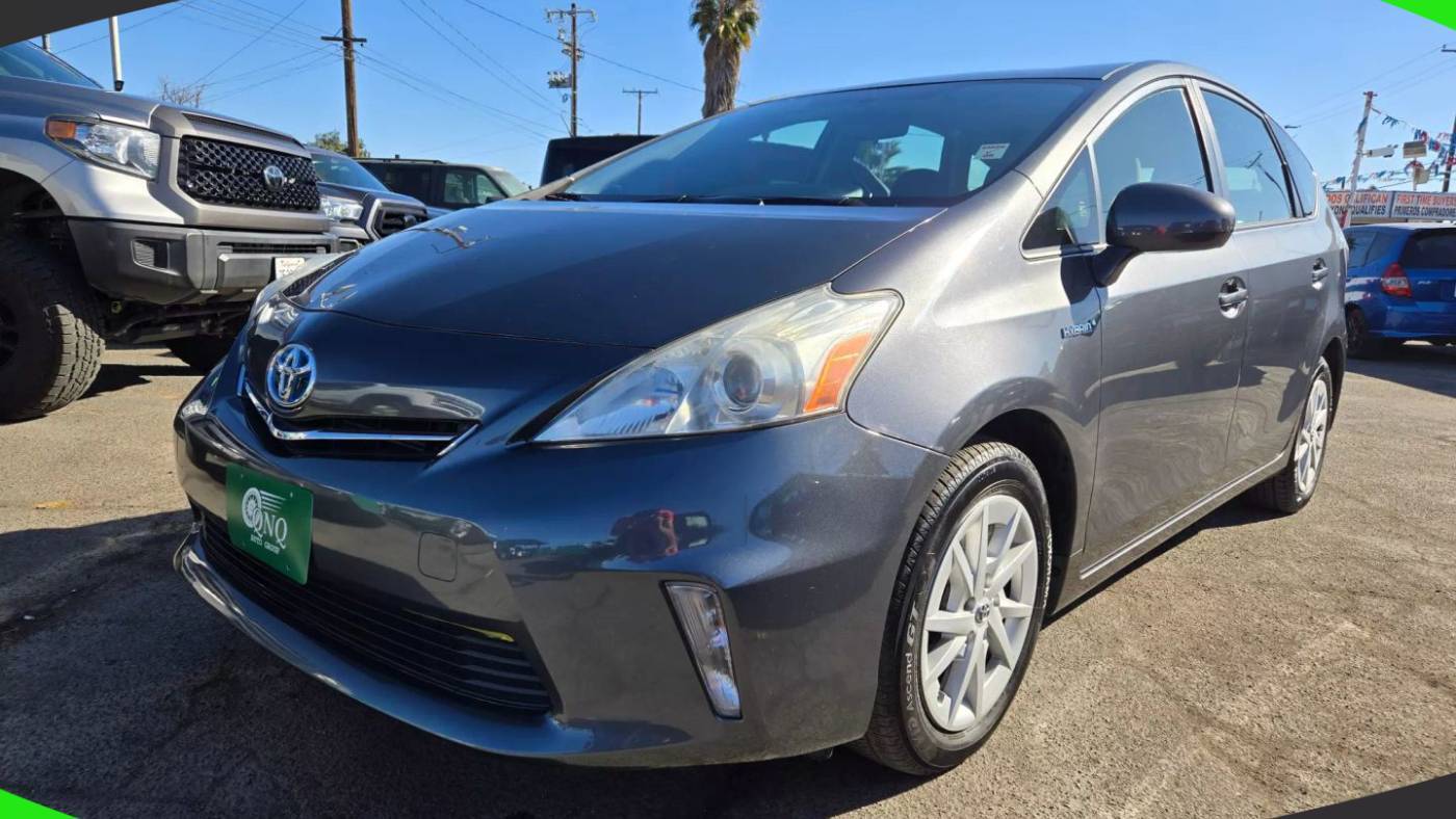 2012 Toyota Prius v Three — Wagon — 72,444 mi — Ontario, CA