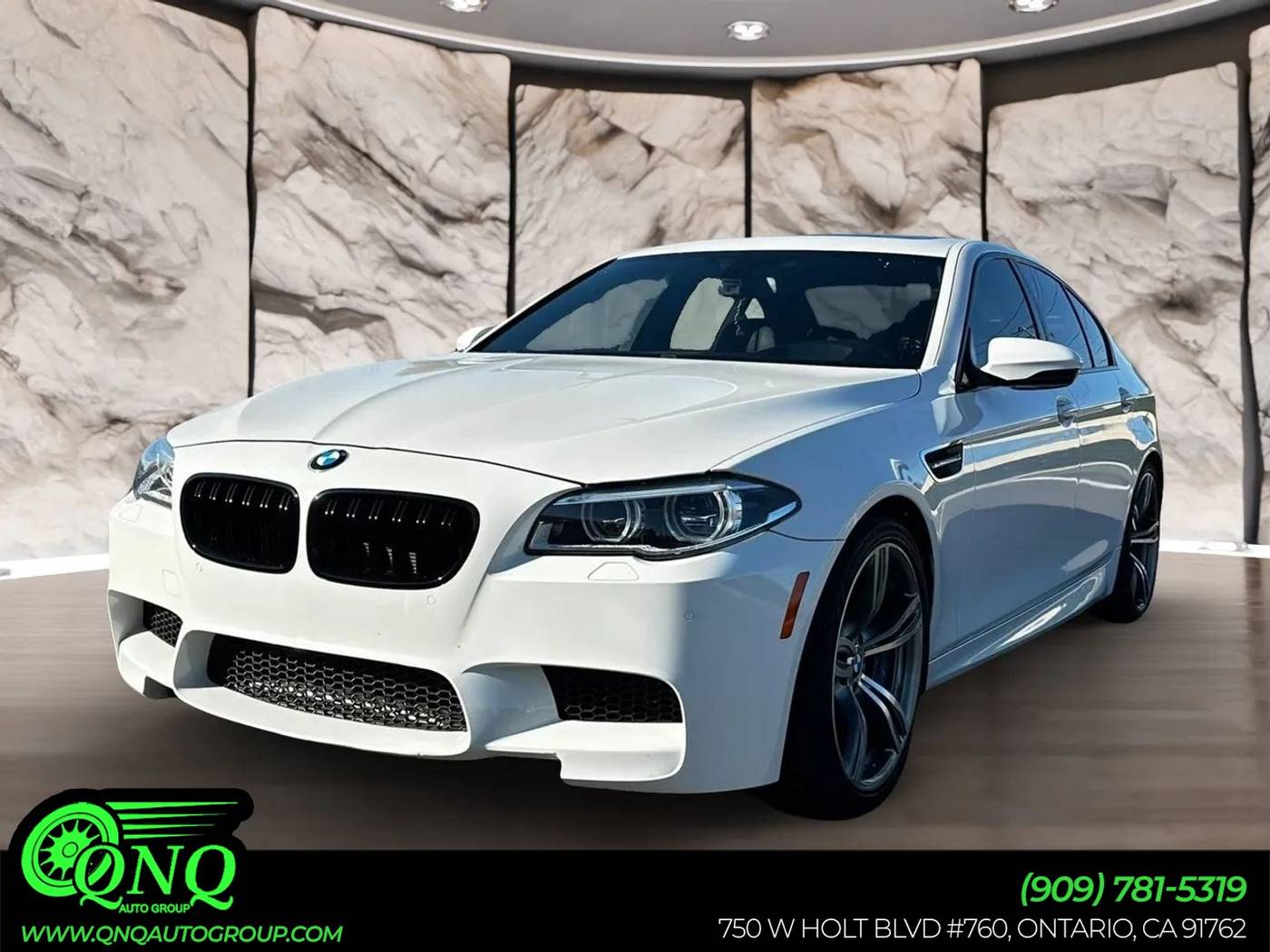 2014 BMW M5 Standard