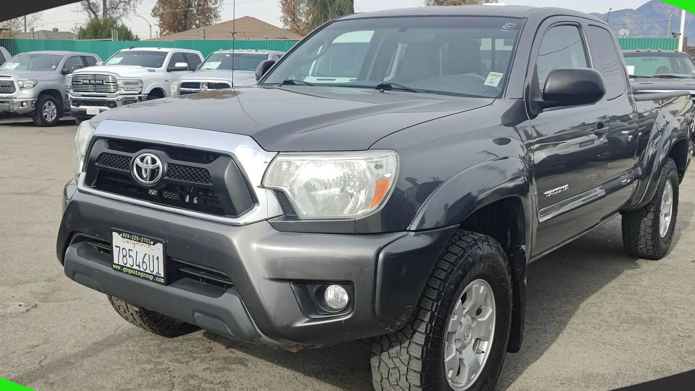 2015 Toyota Tacoma Base — Pickup Truck — 143,065 mi — Ontario, CA