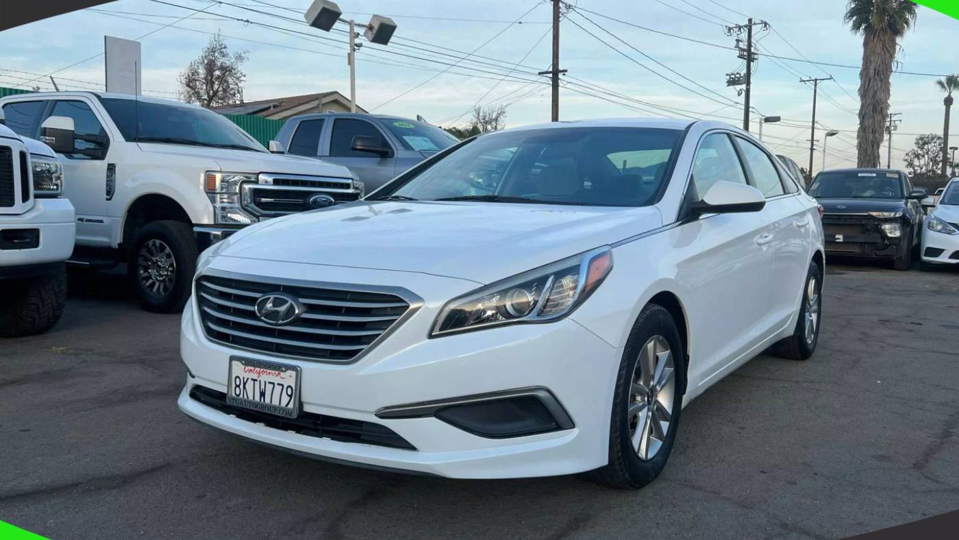 2017 Hyundai Sonata Base — Sedan — 100,743 mi — Ontario, CA
