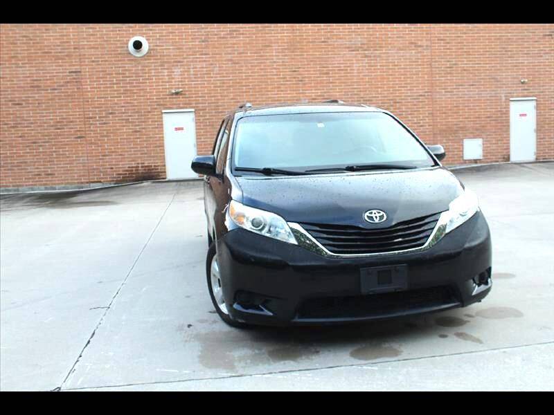2015 Toyota Sienna LE — Minivan — 189,822 mi — Decatur, GA