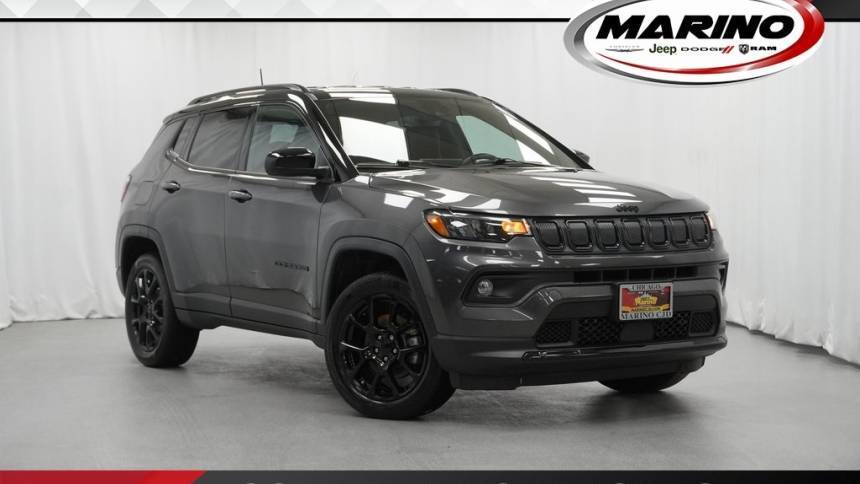 2022 Jeep Compass Altitude — SUV — 23,299 mi — Chicago, IL