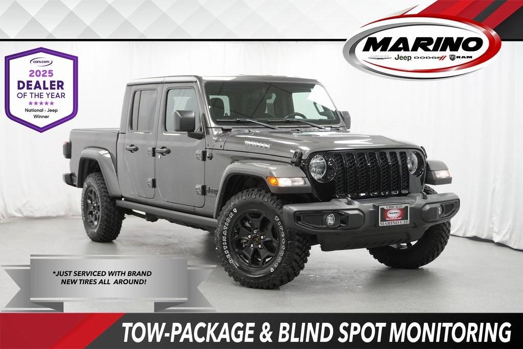 2021 Jeep Gladiator Willys — Pickup Truck — 27,239 mi — Chicago, IL