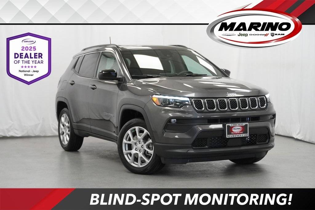 2023 Jeep Compass Latitude Lux — SUV — 11,826 mi — Chicago, IL