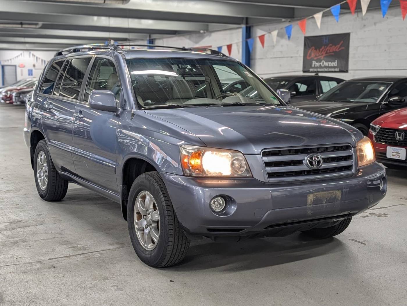 2005 Toyota Highlander Base V6 — SUV — 75,370 mi — Bethesda, MD