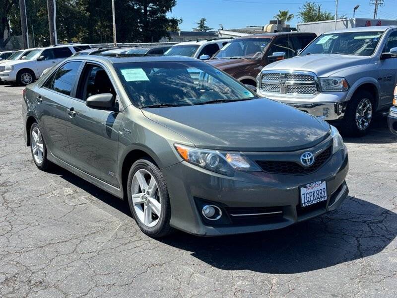 2014 Toyota Camry Hybrid LE — Sedan — 113,091 mi — Sacramento, CA