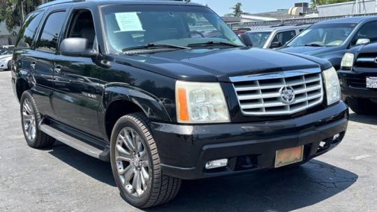 2002 Cadillac Escalade Base