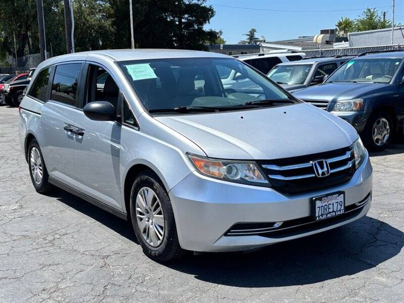 2014 Honda Odyssey LX — Minivan — 146,111 mi — Sacramento, CA