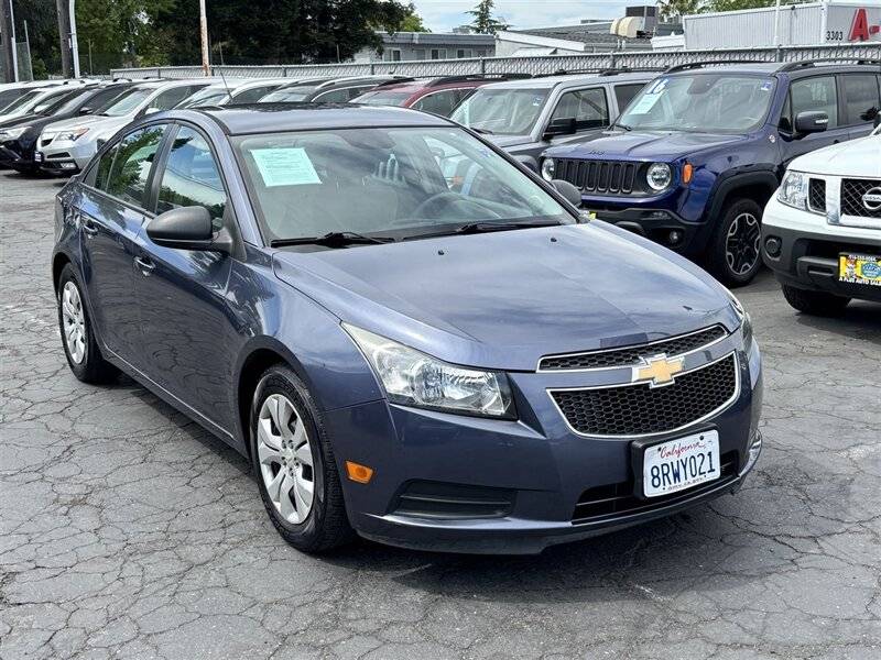 2013 Chevrolet Cruze LS — Sedan — 41,048 mi — Sacramento, CA