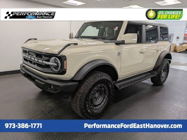 2025 Ford Bronco Outer Banks — SUV — 35 mi — East Hanover, NJ