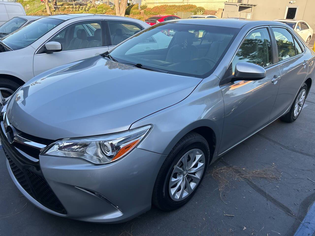 2015 Toyota Camry LE — Sedan — 89,000 mi — Escondido, CA