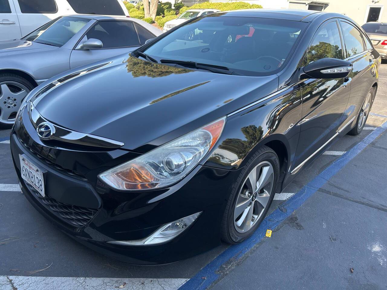 2012 Hyundai Sonata Hybrid Base — Sedan — 114,000 mi — Escondido, CA