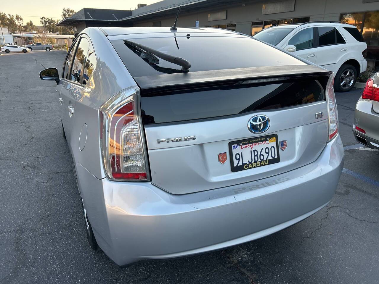 Thumbnail 4
