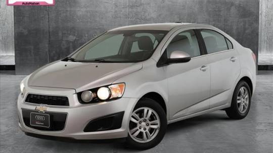 2015 Chevrolet Sonic LT — Sedan — 114,938 mi — Westmont, IL