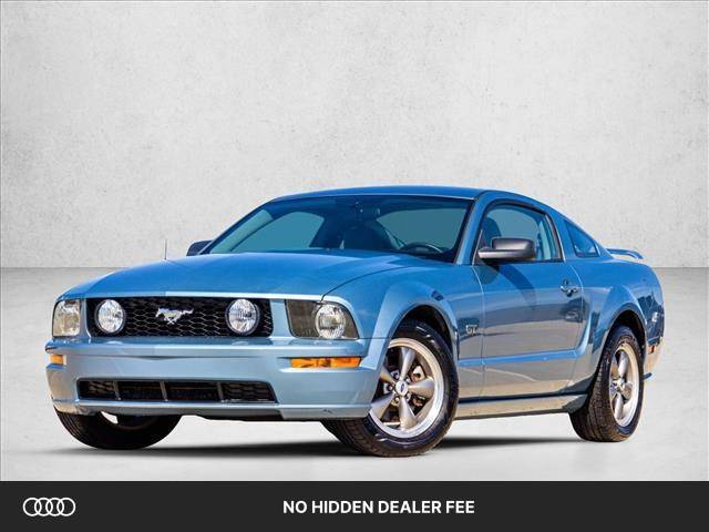 2006 Ford Mustang GT Deluxe