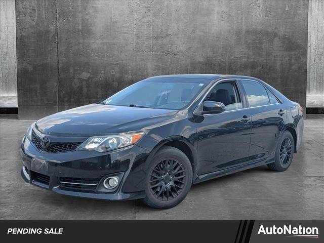 2013 Toyota Camry SE V6 — Sedan — 122,077 mi — Westmont, IL