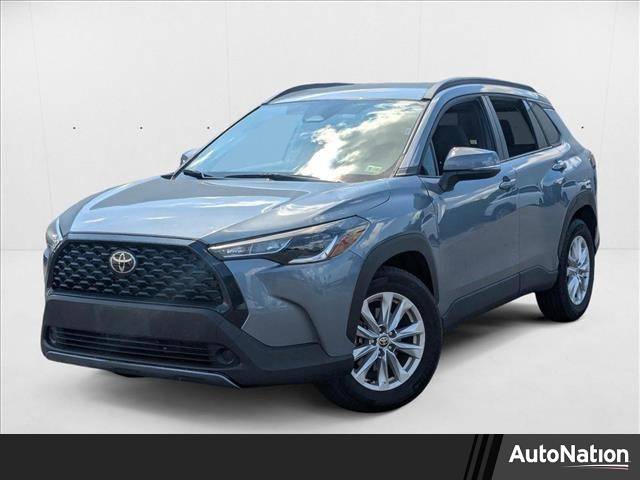 2024 Toyota Corolla Cross LE — SUV — 32,386 mi — Westmont, IL