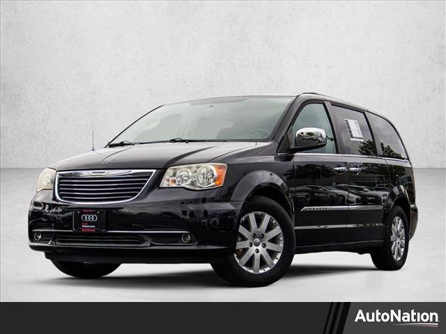 2012 Chrysler Town & Country Touring-L — Minivan — 99,380 mi — Westmont, IL