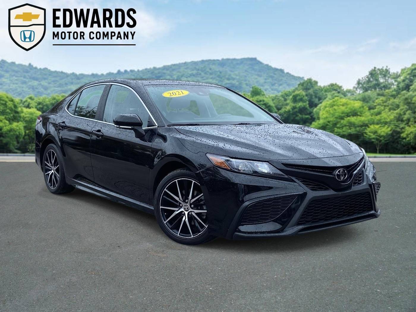 2021 Toyota Camry SE — Sedan — 47,081 mi — Birmingham, AL