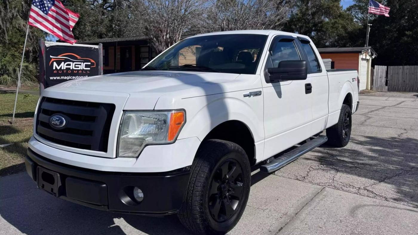 2011 Ford F-150 STX — Pickup Truck — 35,854 mi — Ocoee, FL