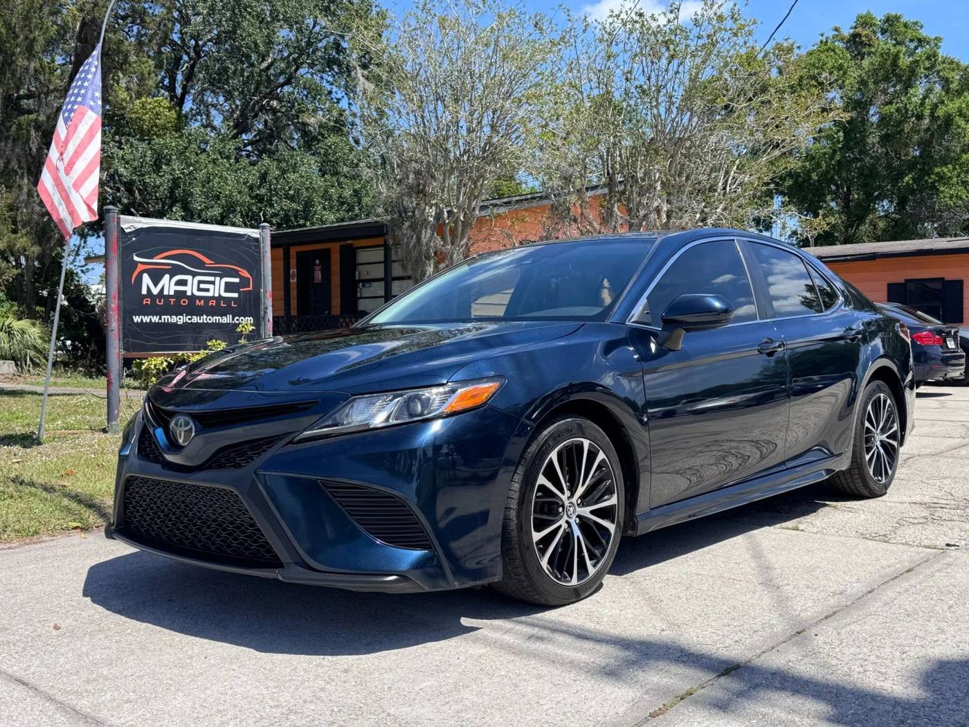 2019 Toyota Camry SE — Sedan — 65,343 mi — Ocoee, FL