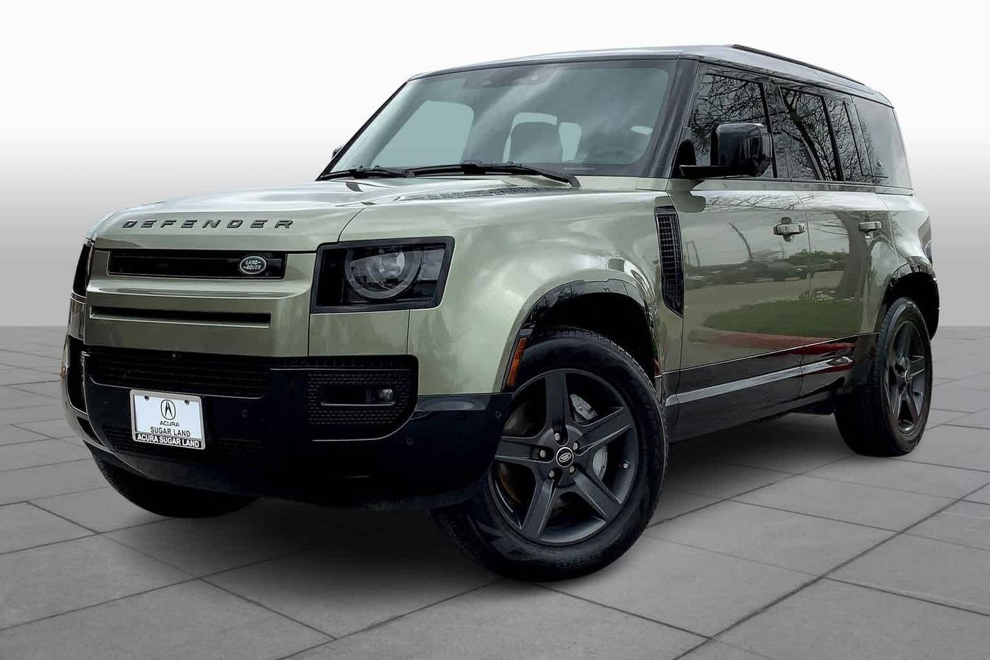 2024 Land Rover Defender X-Dynamic SE — SUV — 32,301 mi — Sugar Land, TX