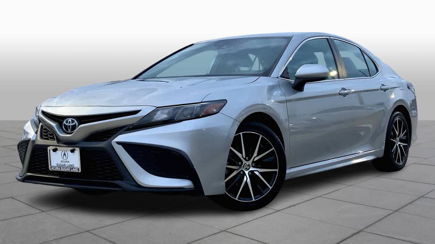 2021 Toyota Camry SE — Sedan — 73,166 mi — Sugar Land, TX