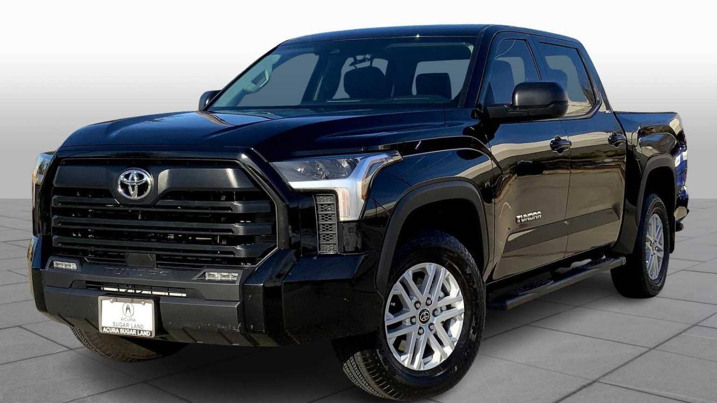 2024 Toyota Tundra SR5 — Pickup Truck — 6,251 mi — Sugar Land, TX
