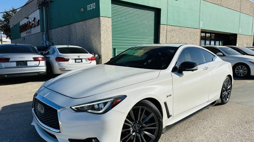 2017 INFINITI Q60 RED SPORT 400 — Coupe — 99,405 mi — Dallas, TX