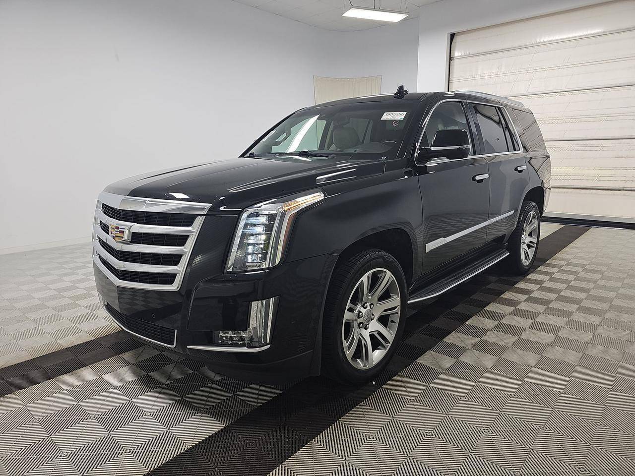 2017 Cadillac Escalade Luxury — SUV — 92,153 mi — Dallas, TX