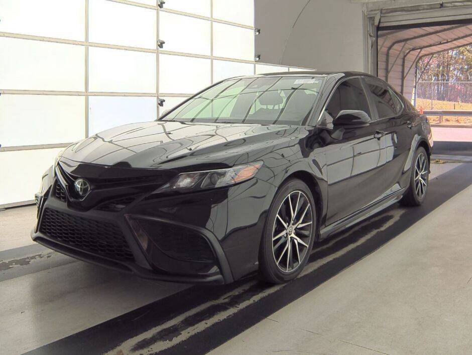 2021 Toyota Camry SE Nightshade — Sedan — 75,881 mi — Dallas, TX