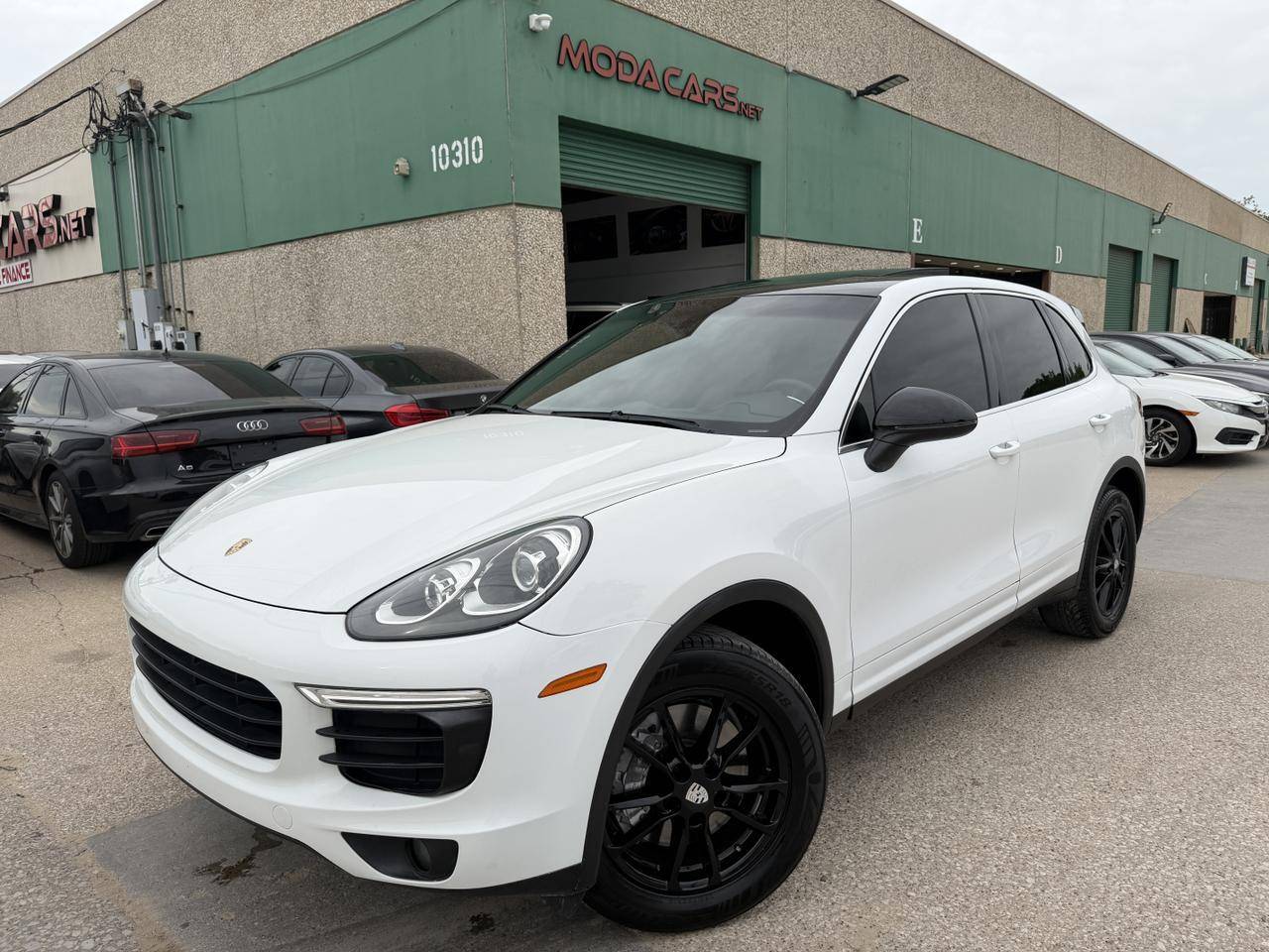 2018 Porsche Cayenne Platinum Edition
