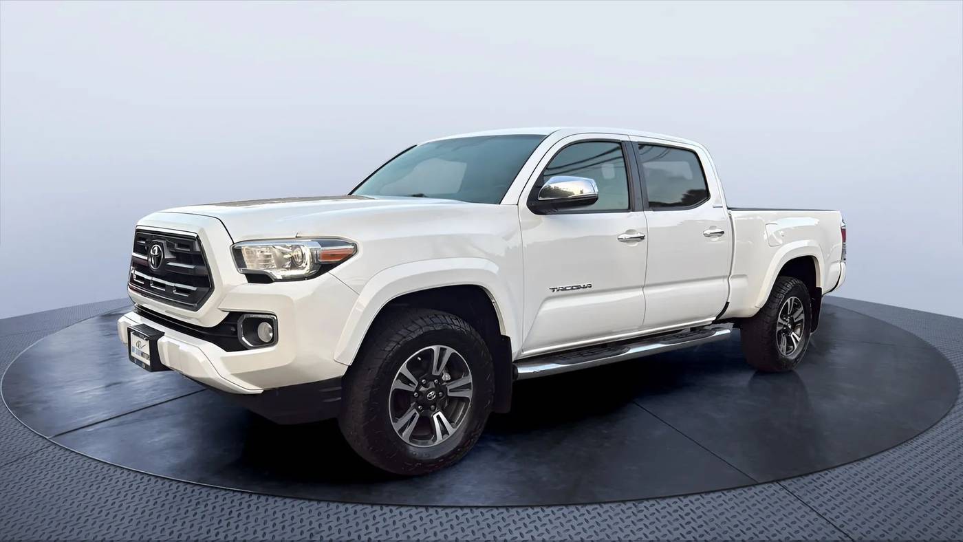 2016 Toyota Tacoma Limited — Pickup Truck — 126,033 mi — Stafford, VA