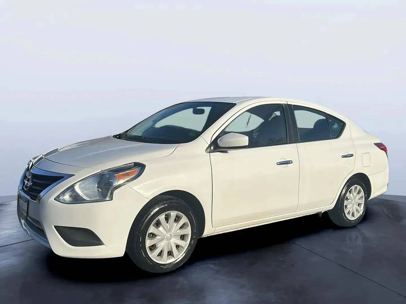 2016 Nissan Versa 1.6 SV — Sedan — 104,733 mi — Stafford, VA