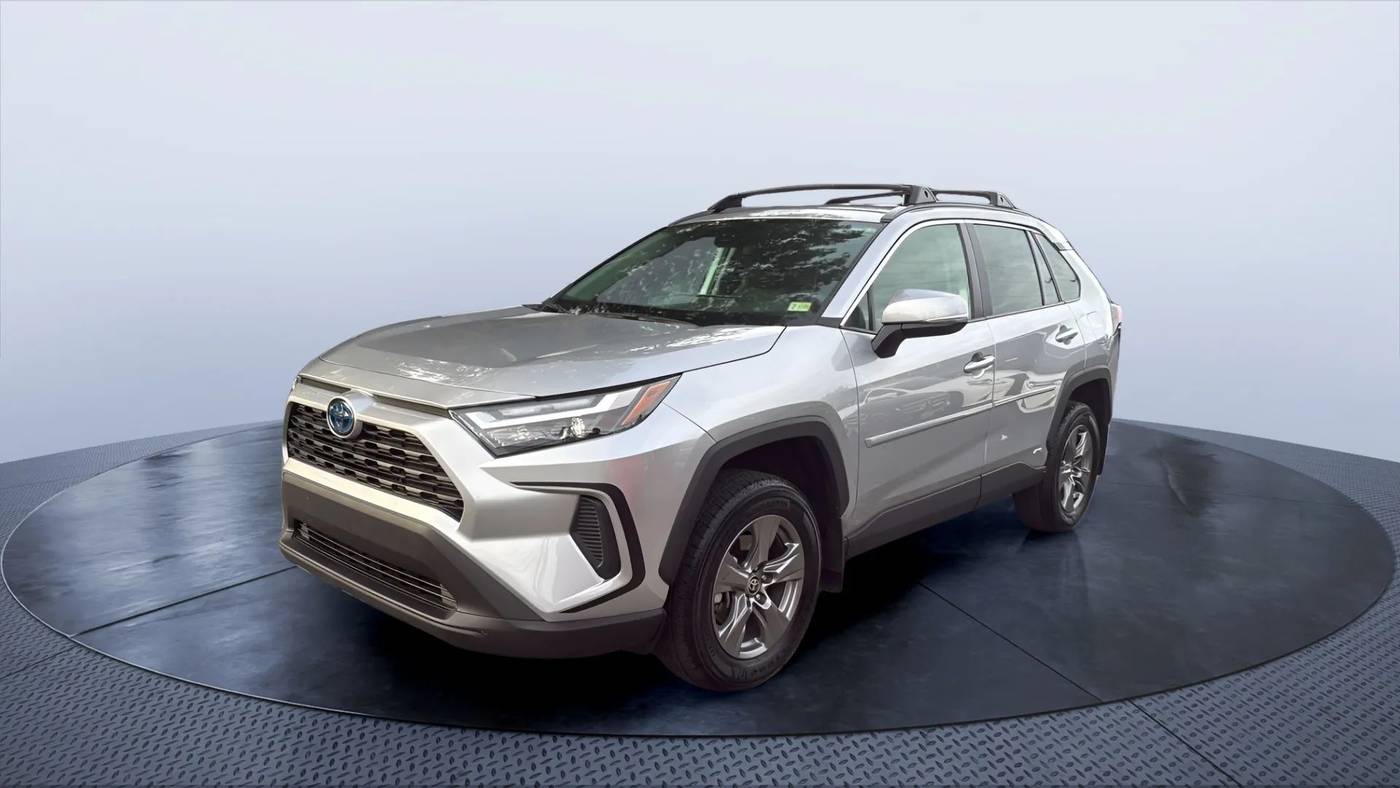 2024 Toyota RAV4 Hybrid XLE — SUV — 21,864 mi — Stafford, VA