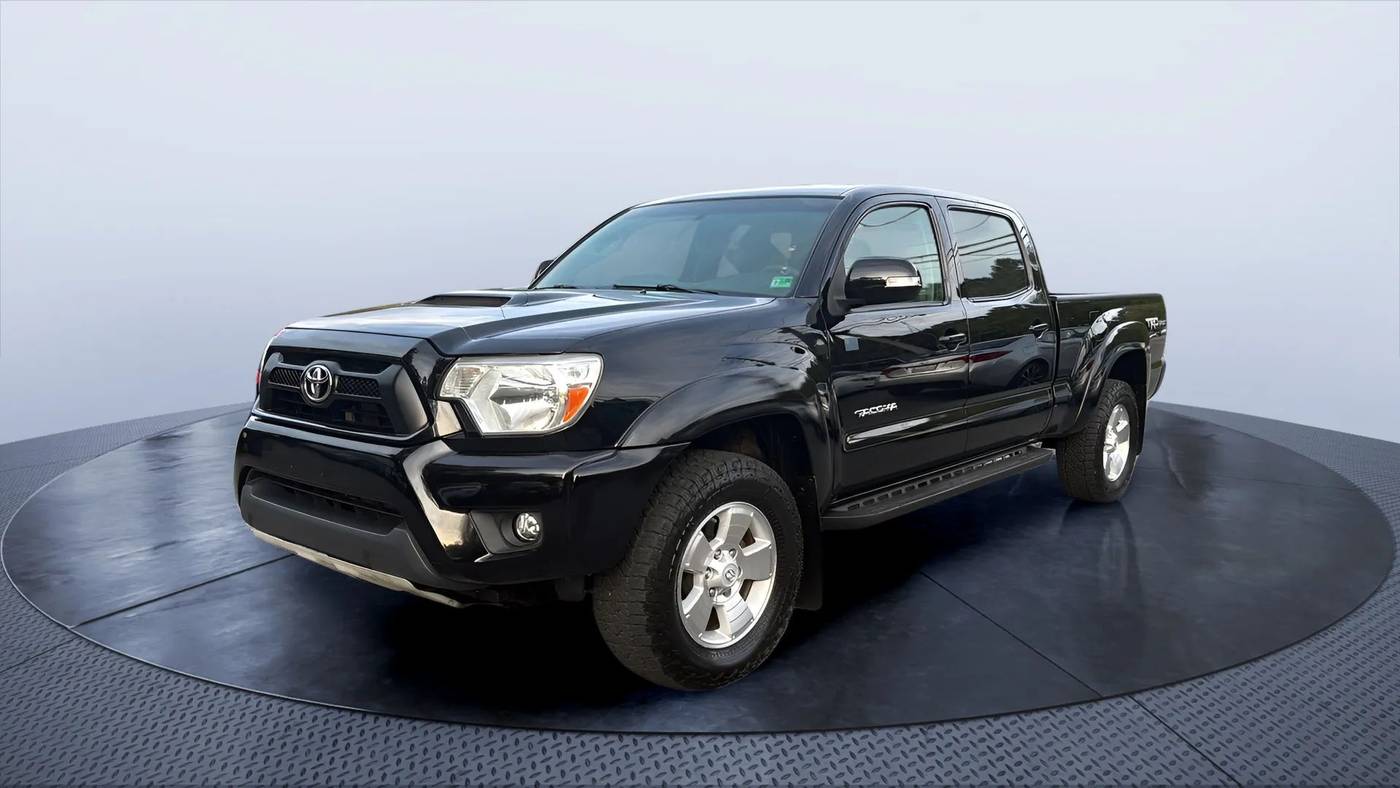 2015 Toyota Tacoma Base — Pickup Truck — 128,933 mi — Stafford, VA