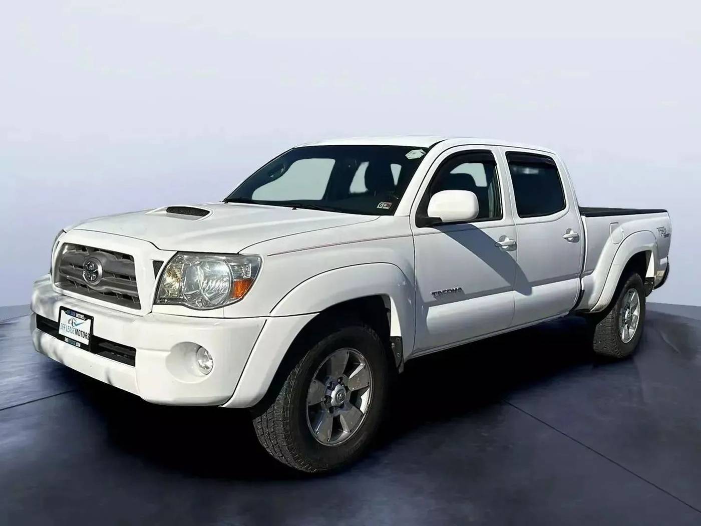 2009 Toyota Tacoma Base — Pickup Truck — 99,416 mi — Stafford, VA