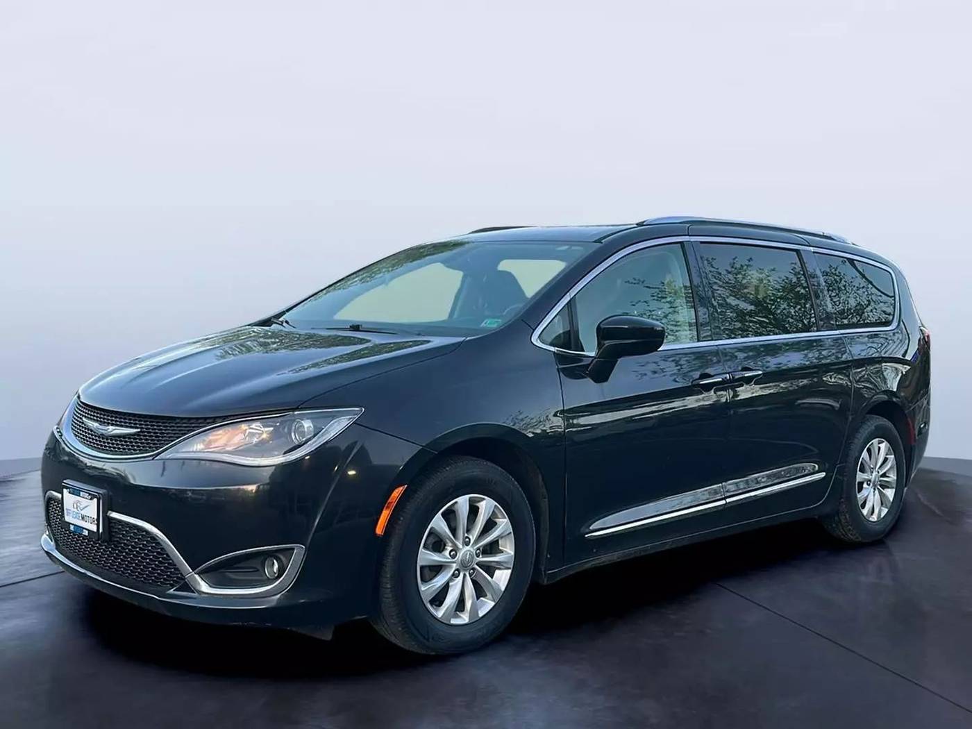 2019 Chrysler Pacifica Touring L — Minivan — 59,333 mi — Stafford, VA
