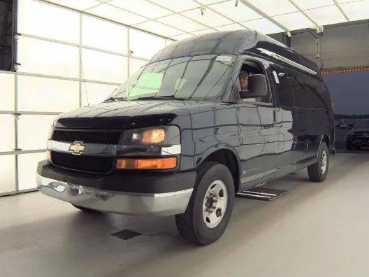 2010 Chevrolet Express Passenger LT — Passenger Van — 74,860 mi — Stafford, VA