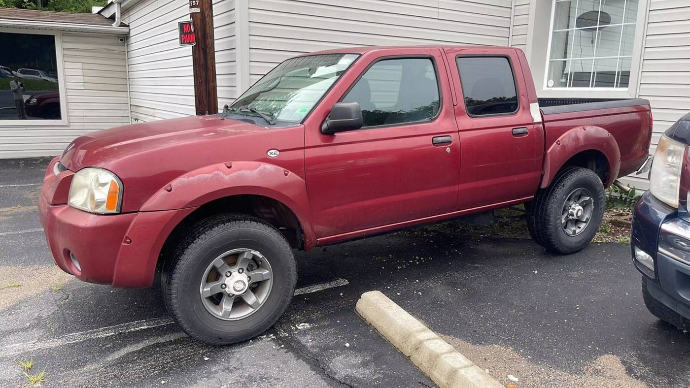 2004 Nissan Frontier XE — Pickup Truck — 161,981 mi — Stafford, VA