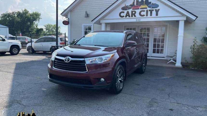 2016 Toyota Highlander XLE — SUV — 124,758 mi — East Windsor, CT