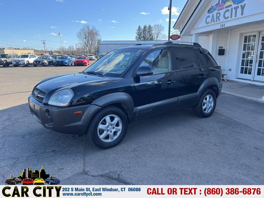 2005 Hyundai Tucson LX — SUV — 167,811 mi — East Windsor, CT