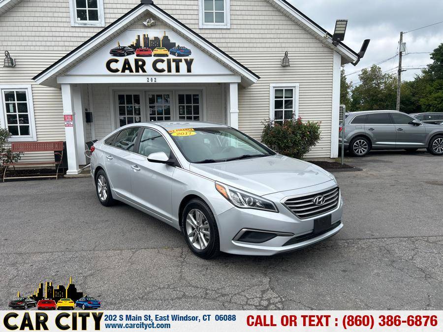 2017 Hyundai Sonata Base — Sedan — 125,937 mi — East Windsor, CT