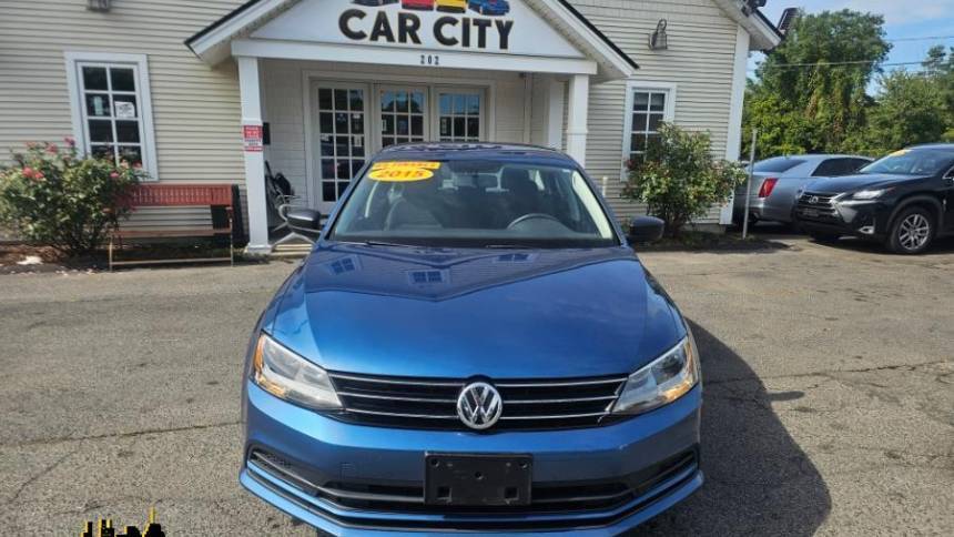 2015 Volkswagen Jetta 1.8T SE — Sedan — 145,502 mi — East Windsor, CT