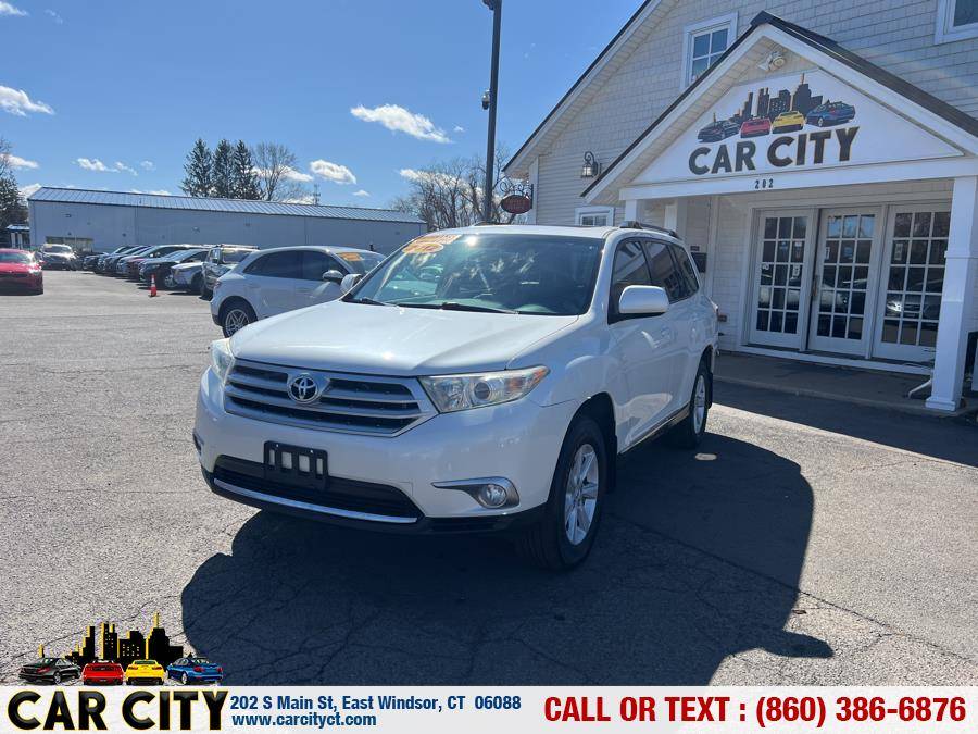 2012 Toyota Highlander SE V6 — SUV — 123,402 mi — East Windsor, CT
