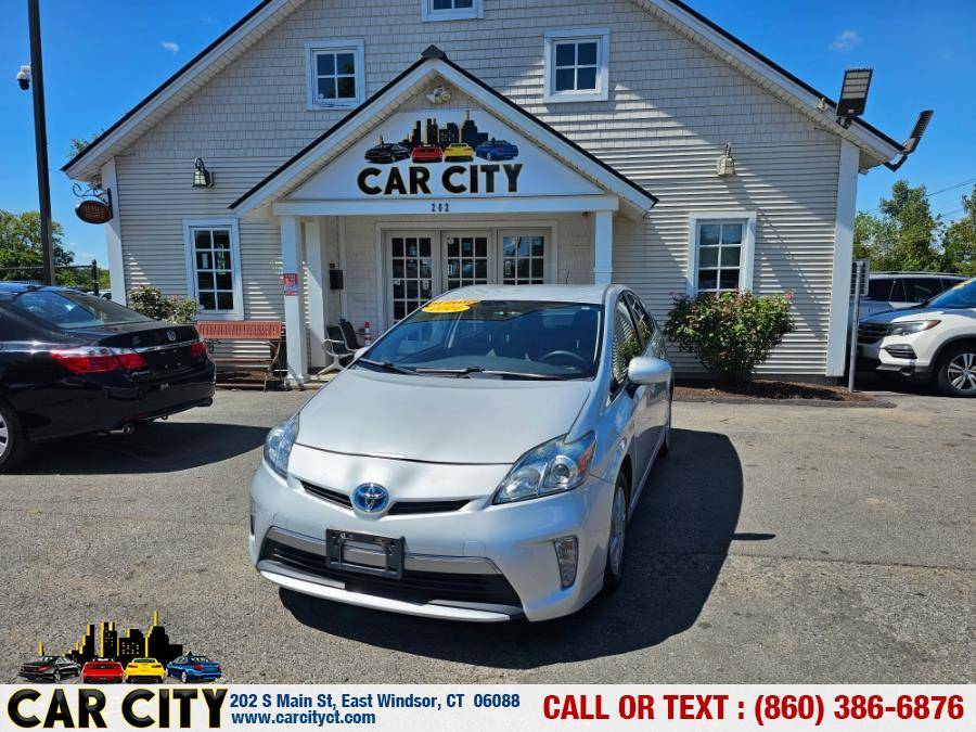 2014 Toyota Prius Plug-in Hybrid Base